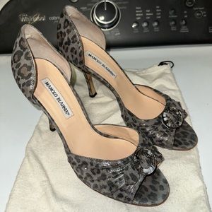 Manolo Blahnik leopard pumps